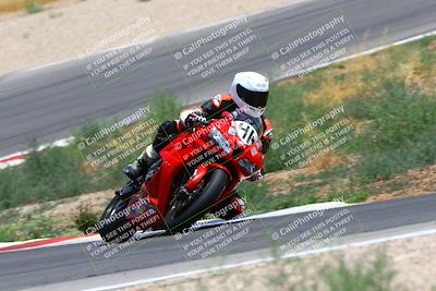 media/Apr-30-2023-CRA (Sun) [[020fcf5d43]]/Race 2-600 Expert Supersport/